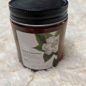 DW Home White Gardenia single wick candle - NEW